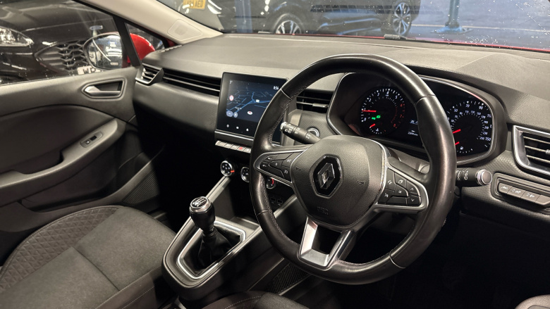 Renault Clio 1.0 TCe 100 Iconic 5dr Petrol Hatchback